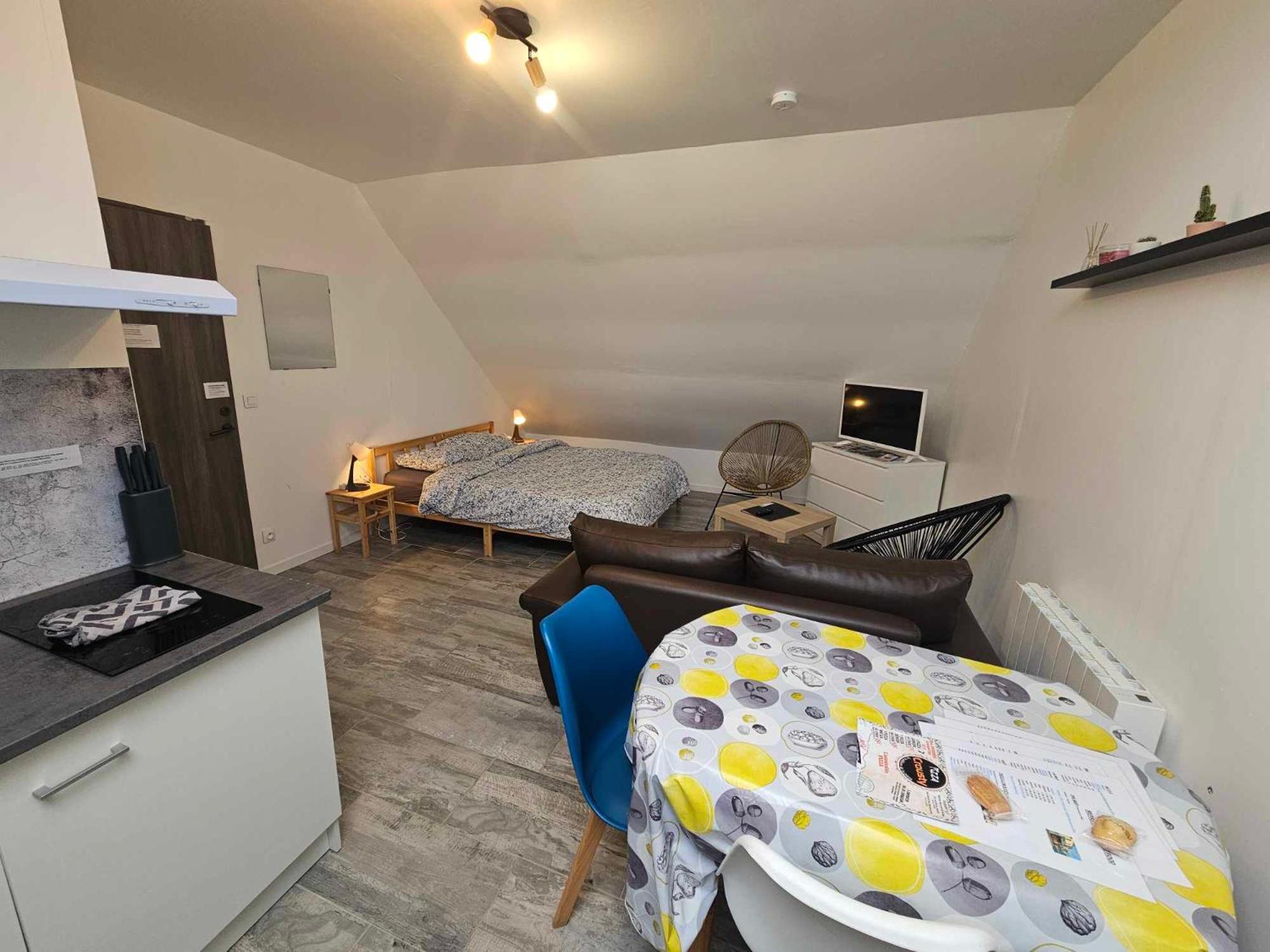 Studios Du Cedre Cuvilly Kültér fotó